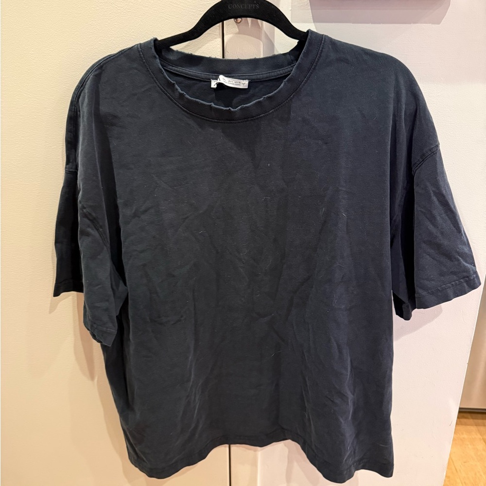 Zara Men's Dark Gray Short Sleeve Crewneck Tee